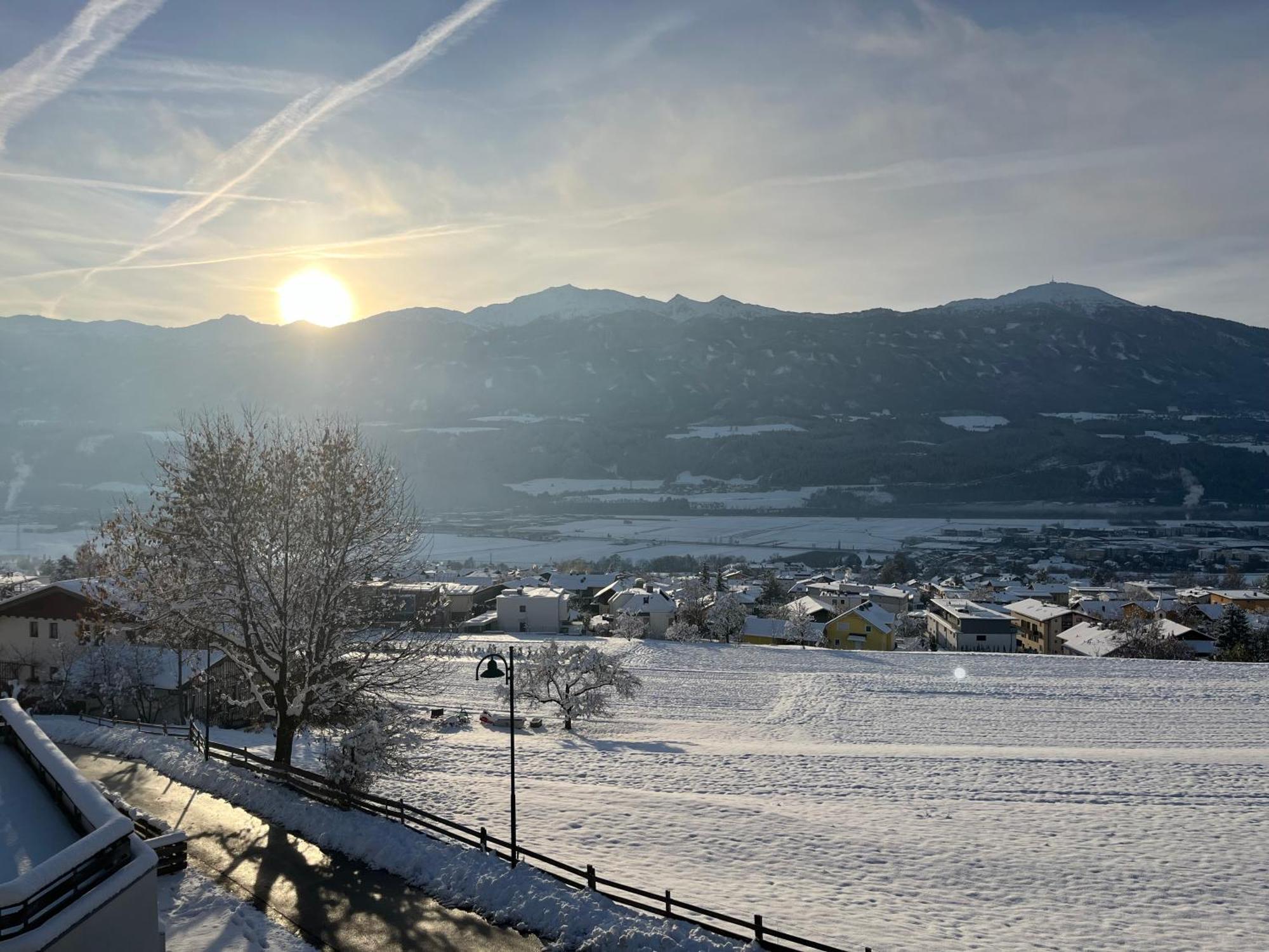 Apartments Karlhof อินส์บรุค ภายนอก รูปภาพ